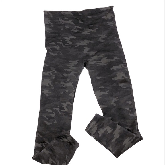 Spanx size medium green camo high waisted leggings - Picture 7 of 9